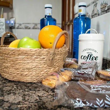Entero, A Diez Minutos De La Juderia, Cochera Opcional Apartament