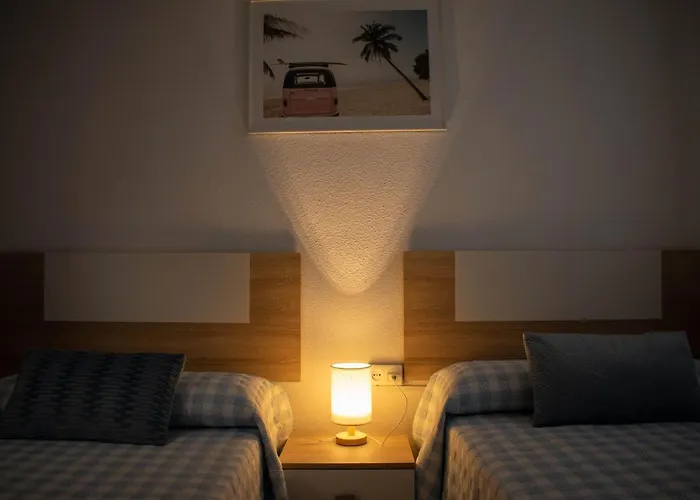 Entero, A Diez Minutos De La Juderia, Cochera Opcional Cordoba